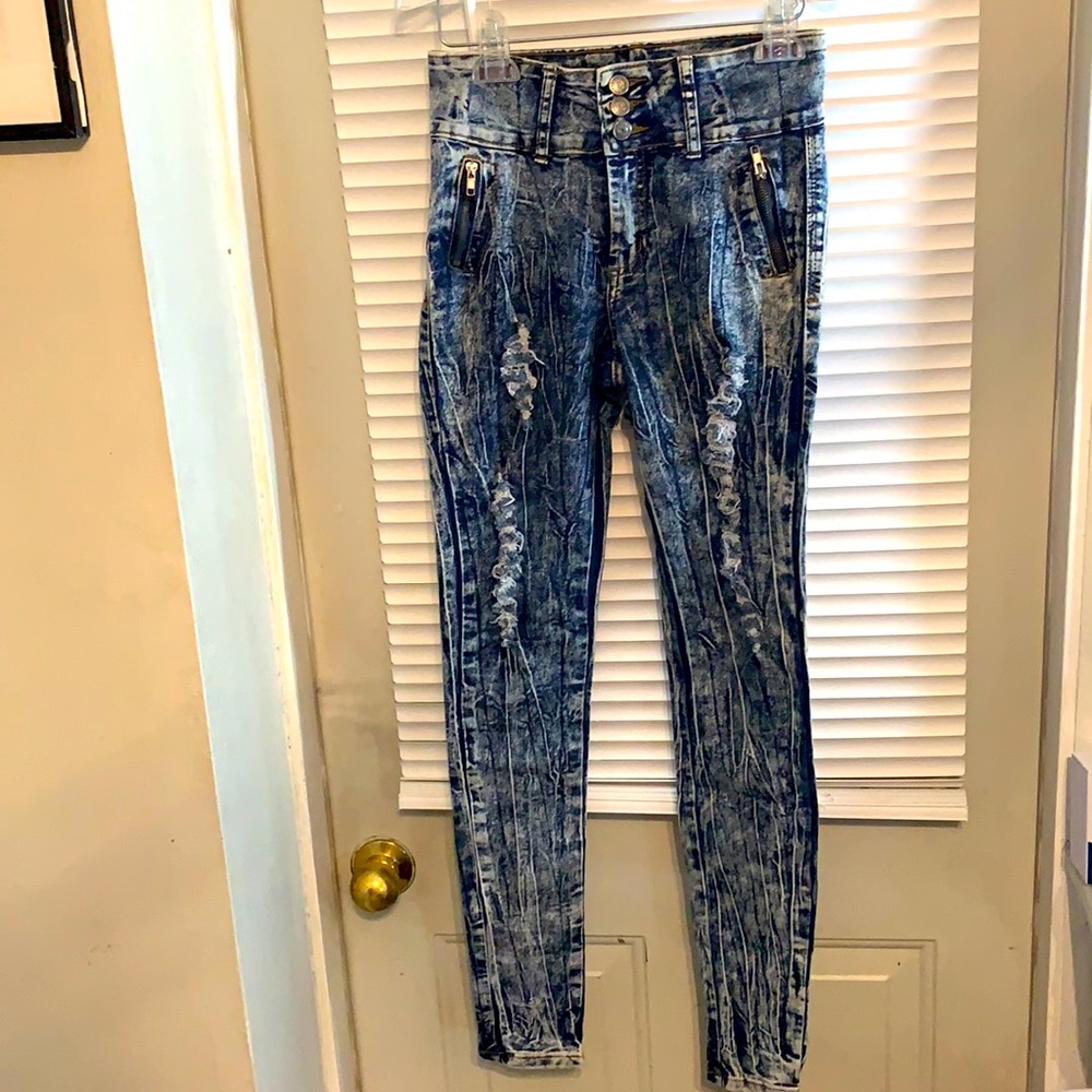 Slim fit Designer Jeans.